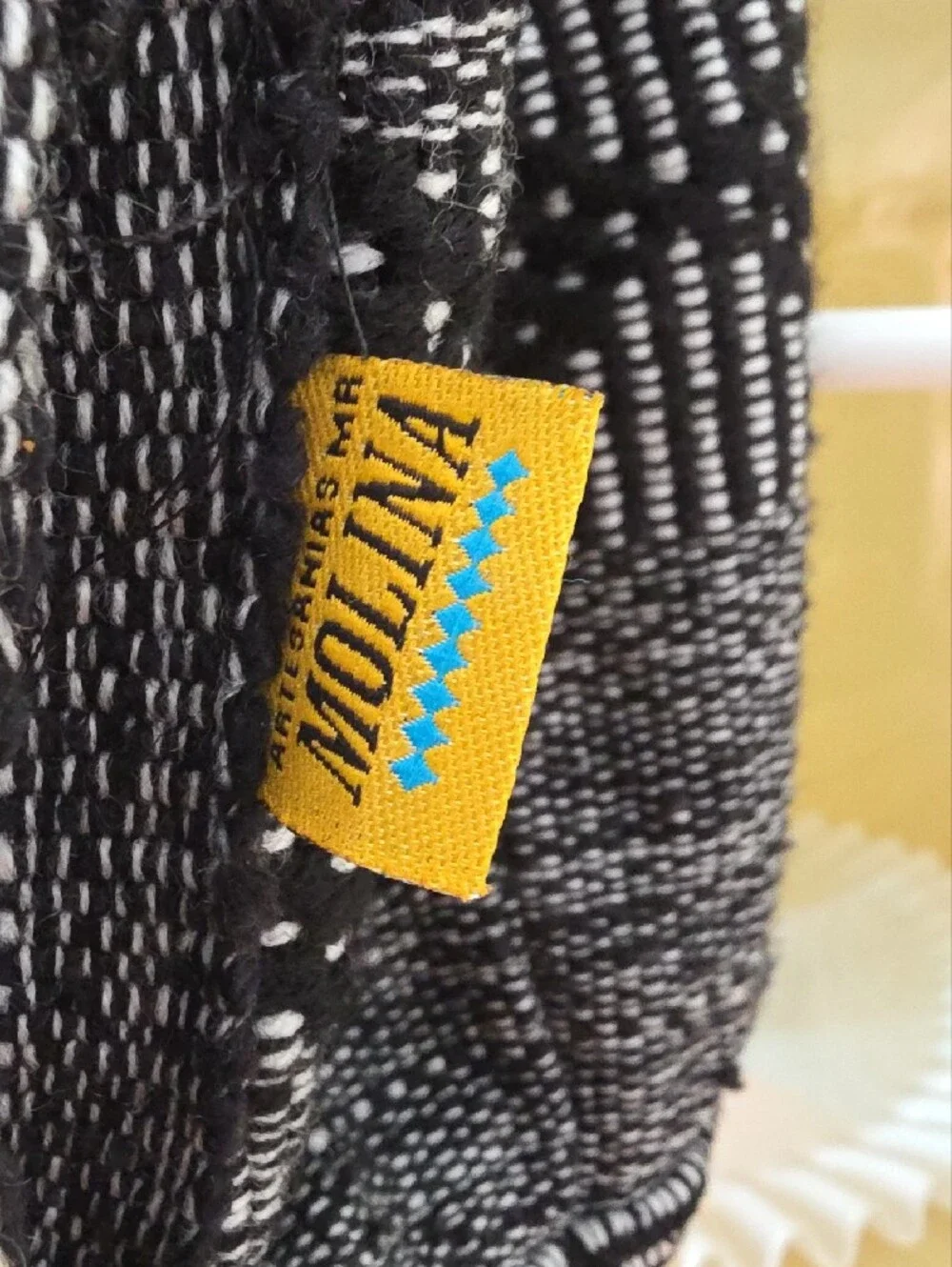 Handwoven Black & White Backpack - MOLINA